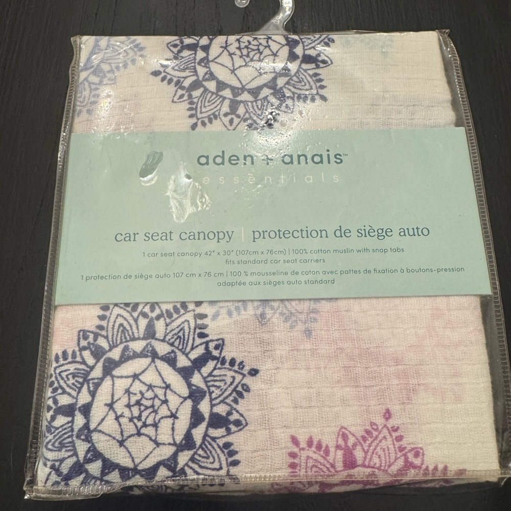 Aden and Anais muslin car seat canopy NWT